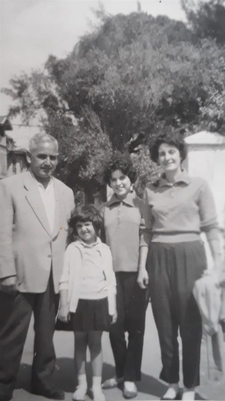 Babam, ben, ablam ve annem - Moda - 1963