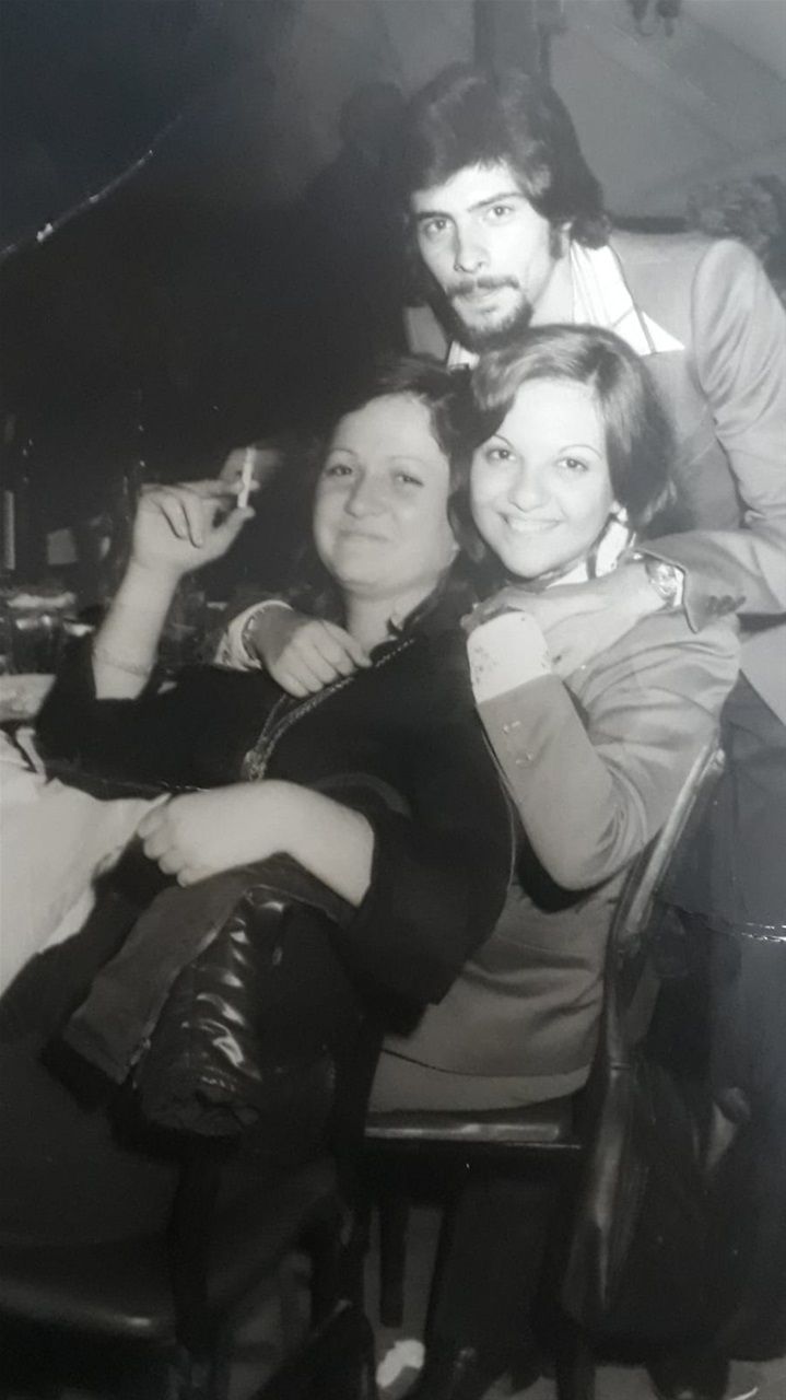 Eylül 1974 Trianon Restaurant - Sara Ravuna Icin, Ben ve Moşe Baharhak